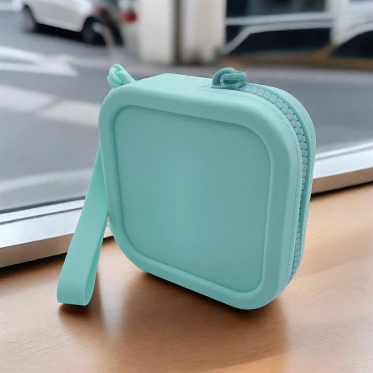 coin purse mint